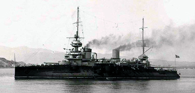 Le cuirassé Bouvet